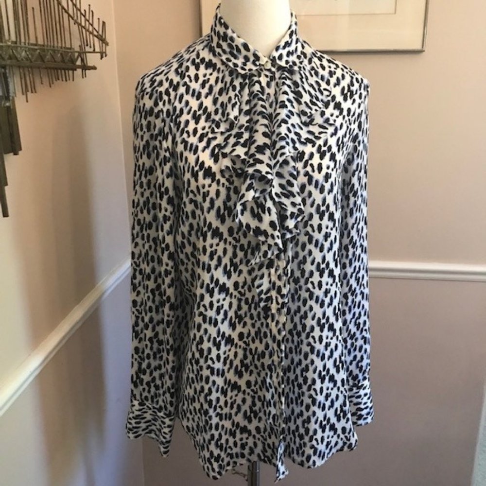 Banana Republic Blue/Black Animal Print Ruffled Front - Size  M